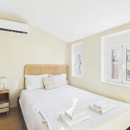 2br Terrace With Tagus View - Air-conditioned | By Airnest * Lisbon