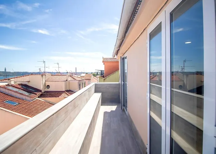 شقة 2br Terrace With Tagus View - Air-conditioned | By Airnest *