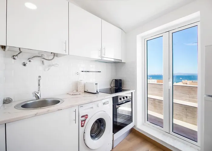 2br Terrace With Tagus View - Air-conditioned | By Airnest * Lisboa